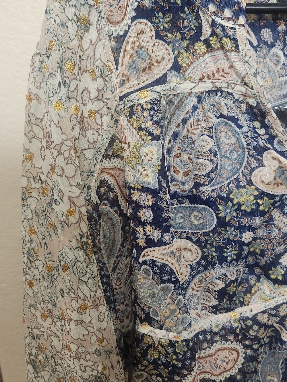 NWT Torrid Chiffon Mixed Print Paisley Top Size 1 - Picture 5 of 8